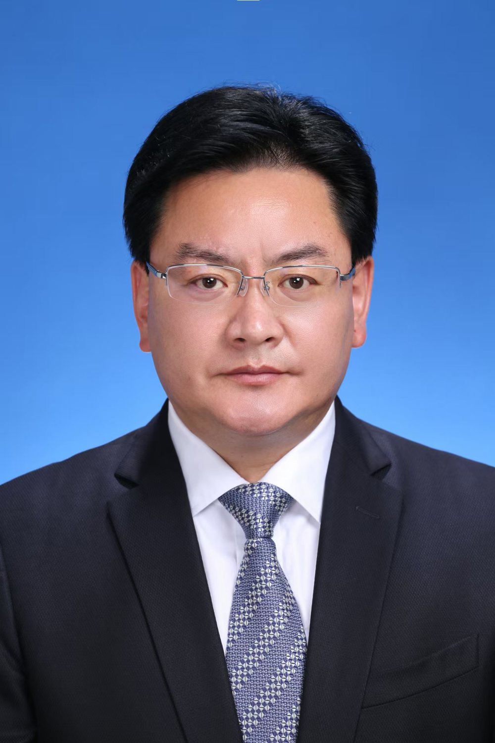 縣長(zhǎng)卓瑪本